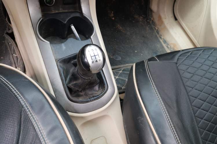 Used Haima M3 2014 1.5L Manual Elite Edition Gear Lever