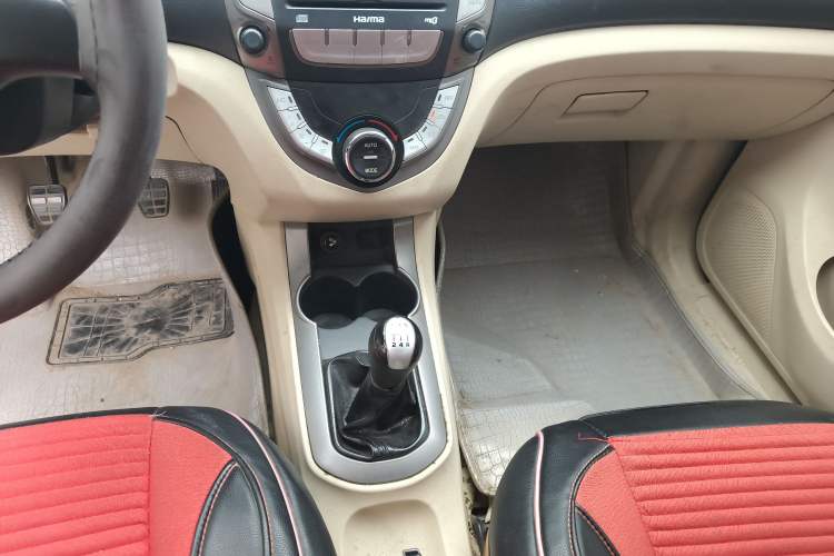 Used Haima M3 2014 1.5L Manual Elite Edition Gear Lever