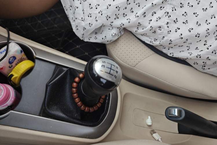 Used Haima M3 2014 1.5L Manual Elite Edition Gear Lever