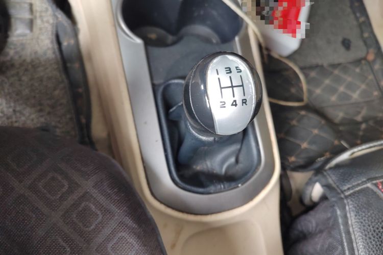 Used Haima M3 2014 1.5L Manual Standard Edition Gear Lever