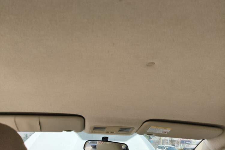 Used Haima M3 2014 1.5L Manual Standard Edition Headliner