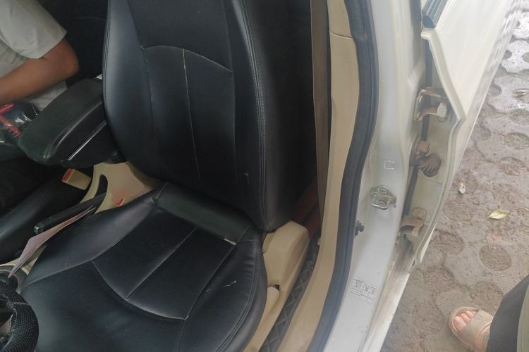 Used Haima M3 2014 1.5L Manual Elite Edition Left Front Seat