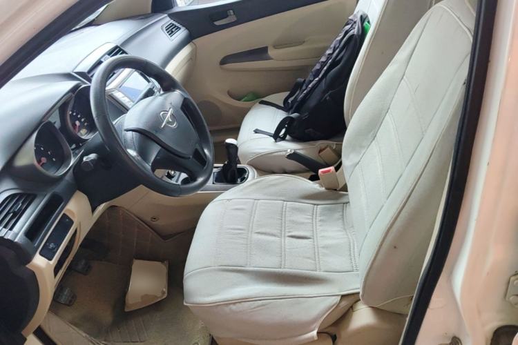 Used Haima M3 2014 1.5L Manual Standard Edition Left Front Seat