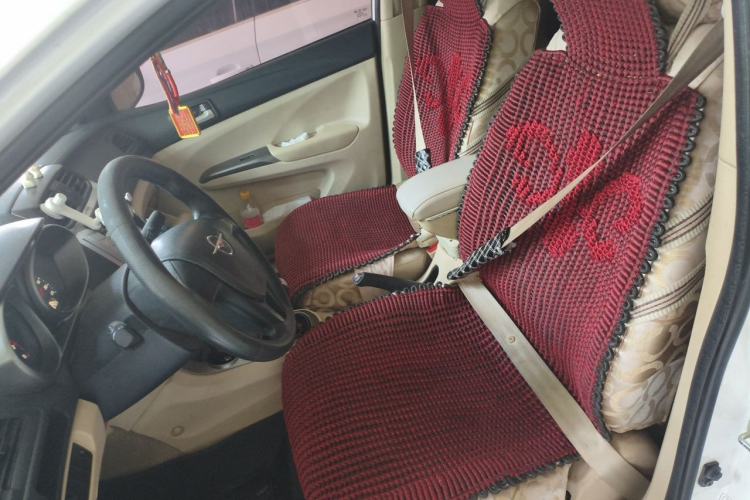 Used Haima M3 2014 1.5L Manual Colorful Navigation Edition Left Front Seat