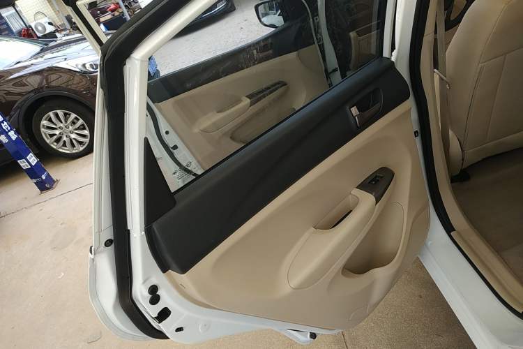 Used Haima M3 2014 1.5L Manual Comfort Model Left Rear Door Interior
