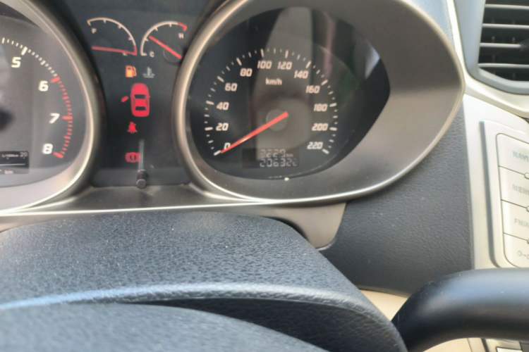 Used Haima M3 2014 1.5L Manual Comfort Model Odometer Close Up