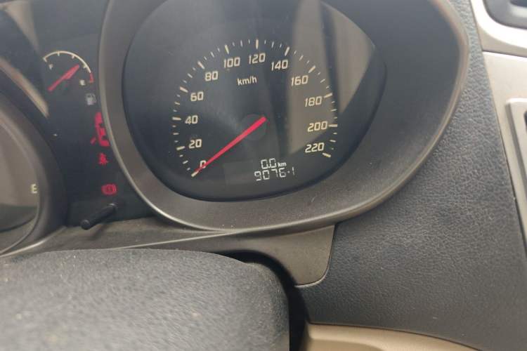 Used Haima M3 2014 1.5L Manual Standard Edition Odometer Close Up