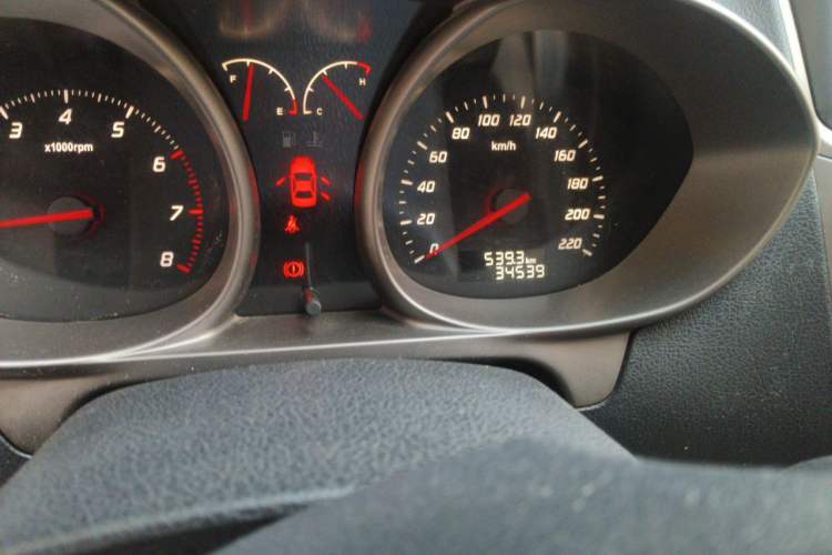 Used Haima M3 2014 1.5L Manual Standard Edition Odometer Close Up