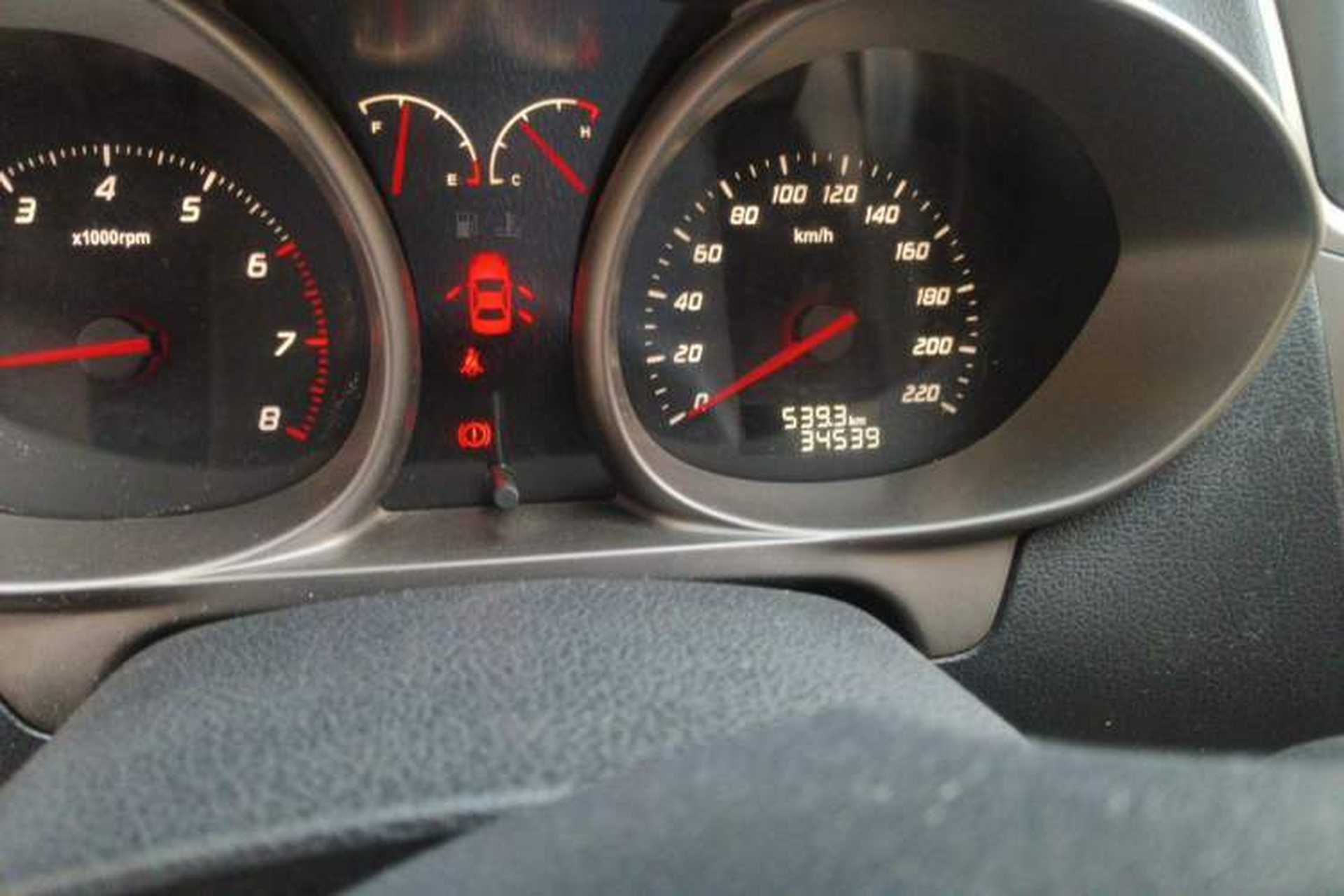 Used Haima M3 2014 1.5L Manual Standard Edition Odometer Close Up