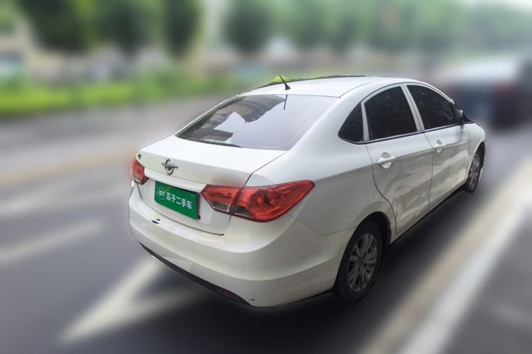 Used Haima M3 2014 1.5L Manual Colorful Navigation Edition Rear Right 45 Deg