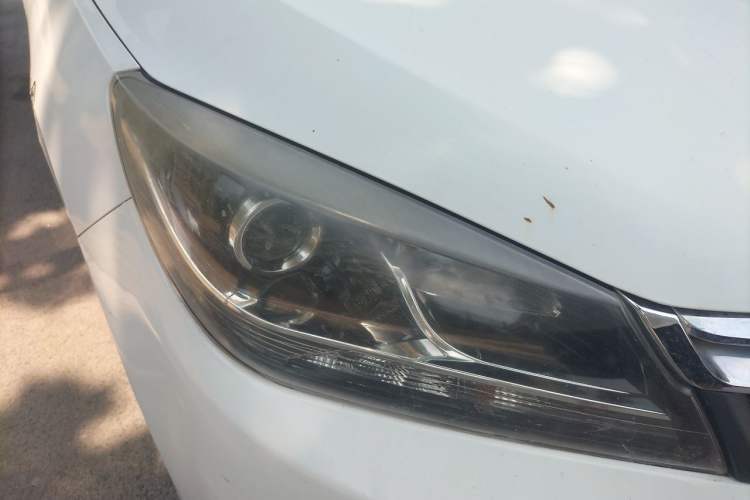 Used Haima M3 2014 1.5L Manual Colorful Navigation Edition Right Front Headlight