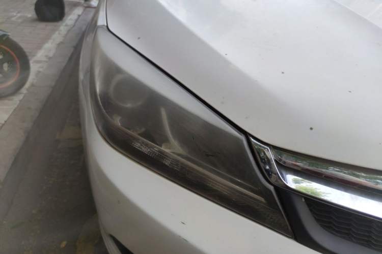 Used Haima M3 2014 1.5L Manual Elite Edition Right Front Headlight