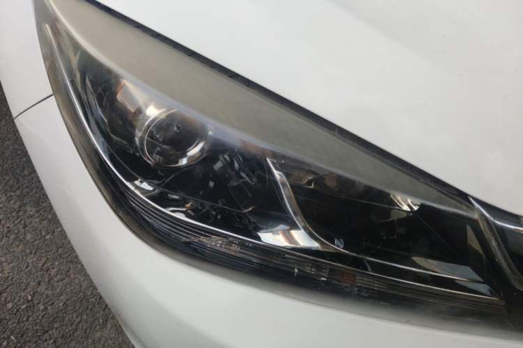 Used Haima M3 2014 1.5L Manual Standard Edition Right Front Headlight