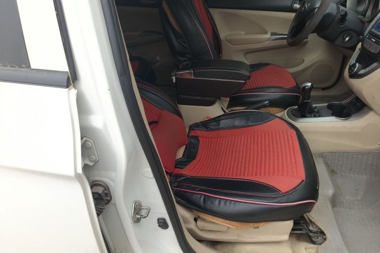 Used Haima M3 2014 1.5L Manual Elite Edition Right Front Seat