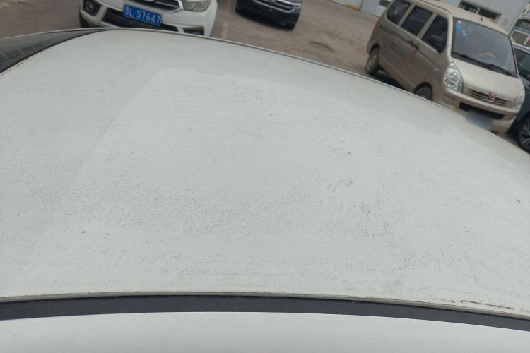 Used Haima M3 2014 1.5L Manual Elite Edition Roof