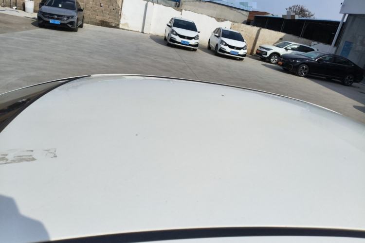 Used Haima M3 2014 1.5L Manual Standard Edition Roof
