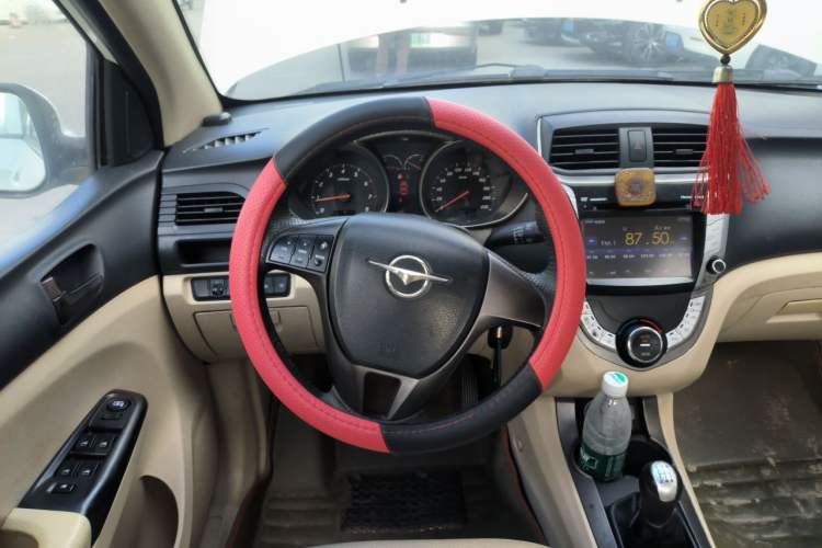 Used Haima M3 2014 1.5L Manual Comfort Model Steering Wheel