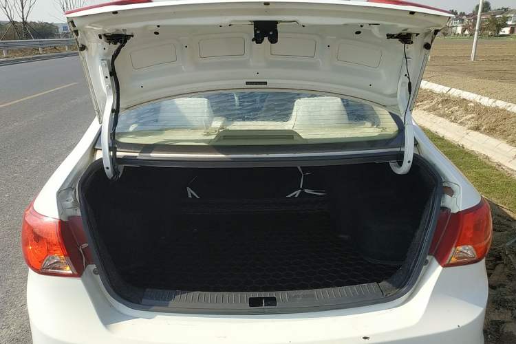 Used Haima M3 2014 1.5L Manual Standard Edition Trunk
