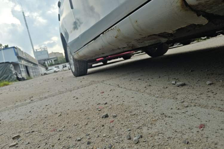 Used Haima M3 2015 1.5L Manual Elite Model Chassis Front Right