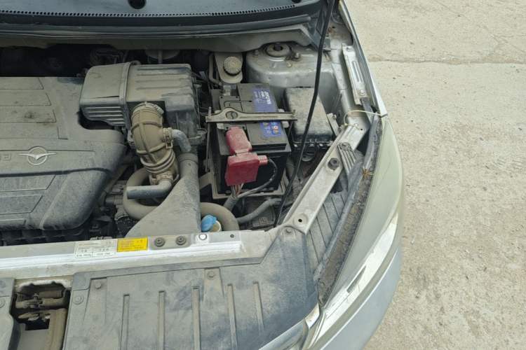 Used Haima M3 2015 1.5L Manual Elite Model Engine Bay Left