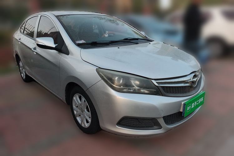 Used Haima M3 2015 1.5L Manual Elite Model Front Right 45 Deg