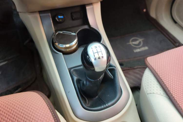 Used Haima M3 2015 1.5L Manual Elite Model Gear Lever