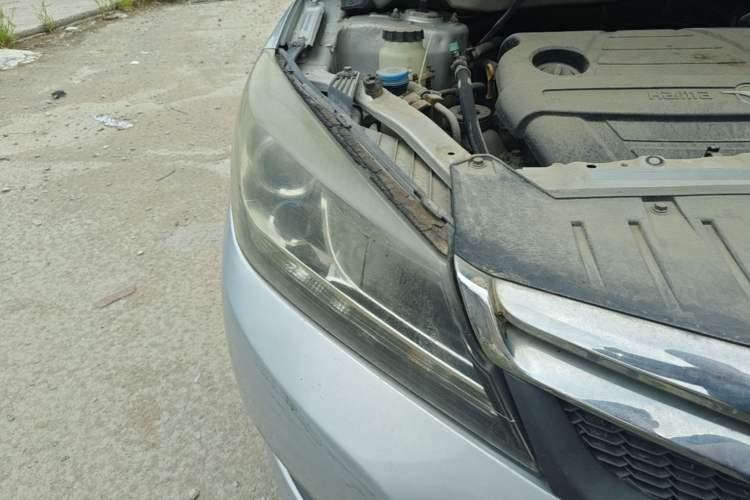 Used Haima M3 2015 1.5L Manual Elite Model Right Front Headlight