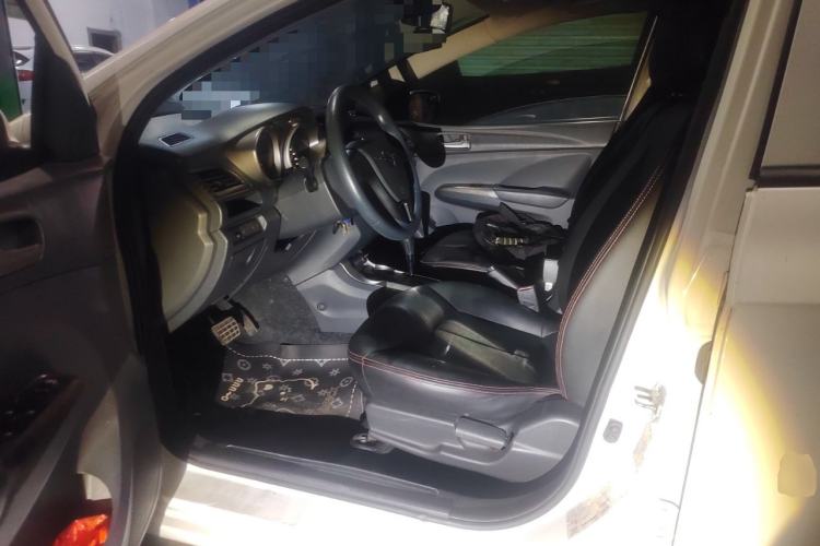 Used Haima M3 2015 1.5L CVT Elite with Sunroof Driver Seat