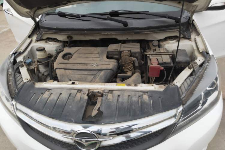 Used Haima M3 2015 1.5L Manual Elite Model Engine Bay
