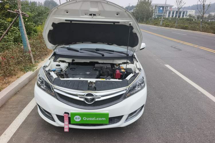 Used Haima M3 2015 1.5L Manual Elite Model Engine Bay