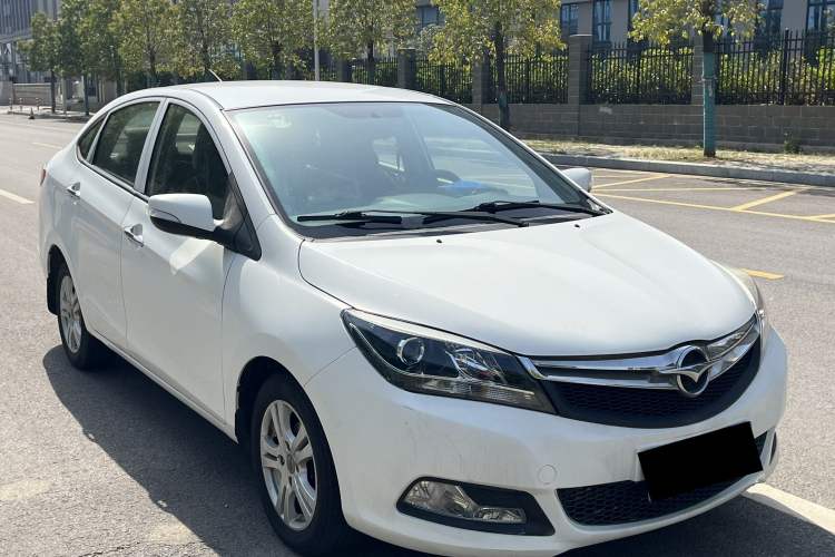 Used Haima M3 2015 1.5L Manual Elite Model Exterior 2