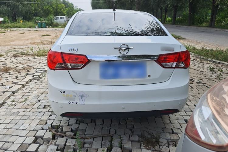 Used Haima M3 2015 1.5L Manual Elite Model Exterior 4