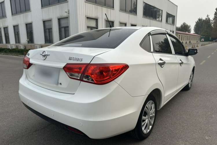 Used Haima M3 2015 1.5L Manual Standard Edition Exterior 6