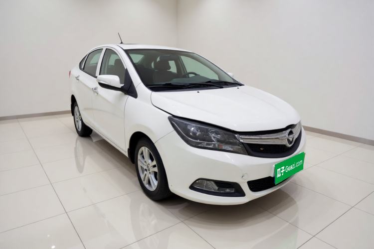 Used Haima M3 2015 1.5L Manual Elite Model with Sunroof Front Right 45 Deg