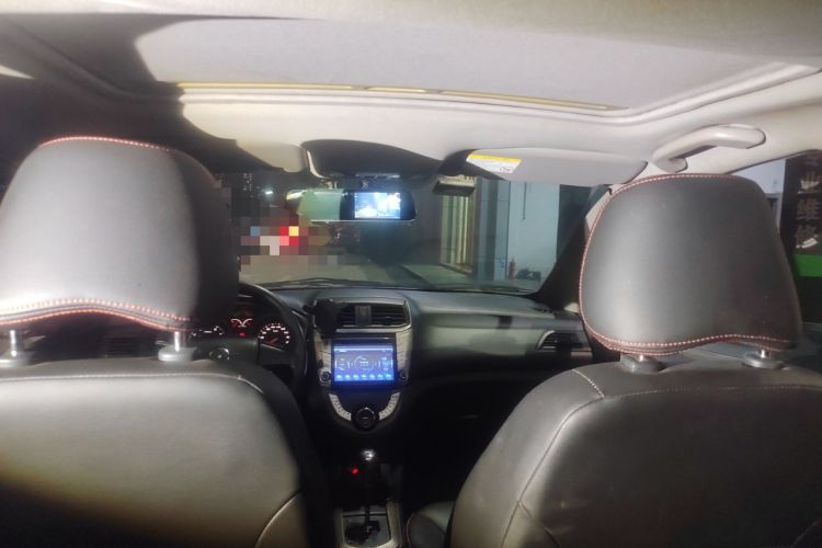 Used Haima M3 2015 1.5L CVT Elite with Sunroof Headliner