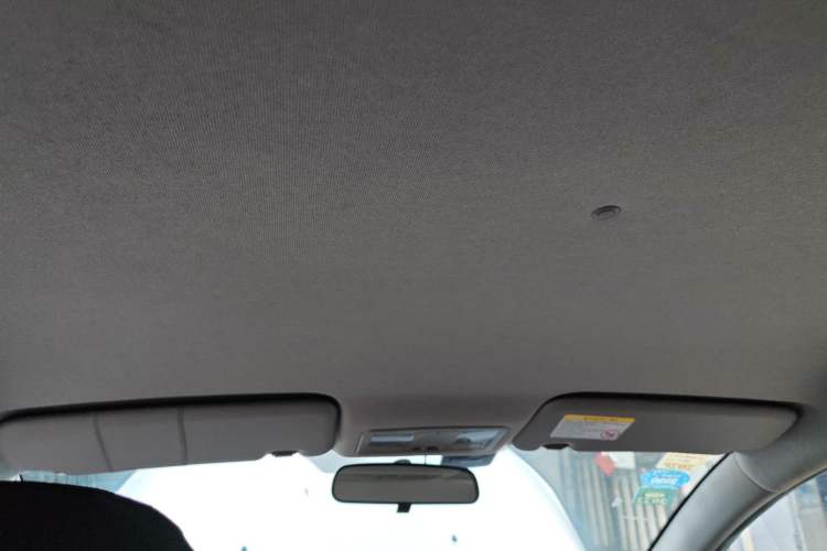 Used Haima M3 2015 1.5L Manual Elite Model Headliner
