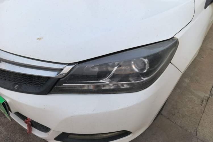 Used Haima M3 2015 1.5L Manual Standard Edition Left Front Headlight