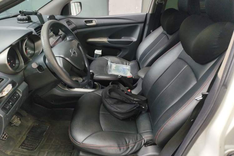 Used Haima M3 2015 1.5L Manual Elite Model Left Front Seat