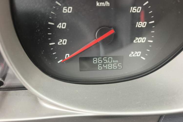 Used Haima M3 2015 1.5L Manual Elite Model Odometer Close Up