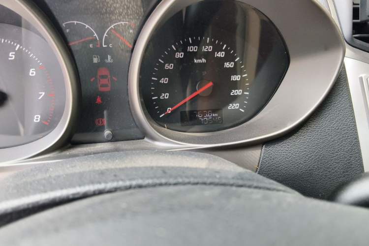 Used Haima M3 2015 1.5L Manual Standard Edition Odometer Close Up