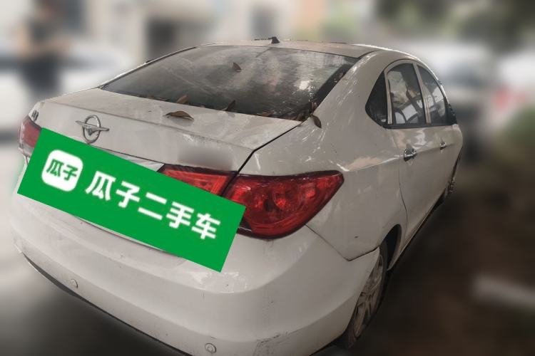 Used Haima M3 2015 1.5L Manual Elite Model with Sunroof Rear Right 45 Deg