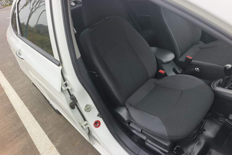 Used Haima M3 2015 1.5L Manual Elite Model Right Front Seat