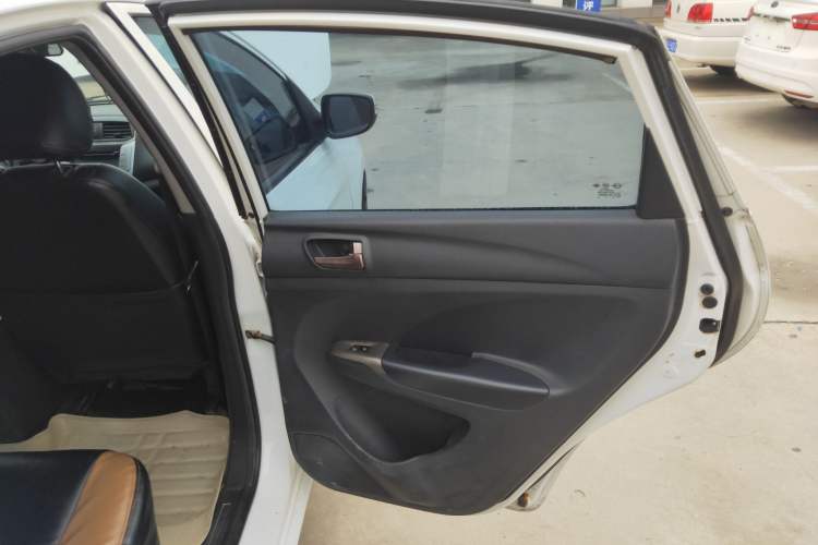 Used Haima M3 2015 1.5L Manual Elite Model Right Rear Door Interior
