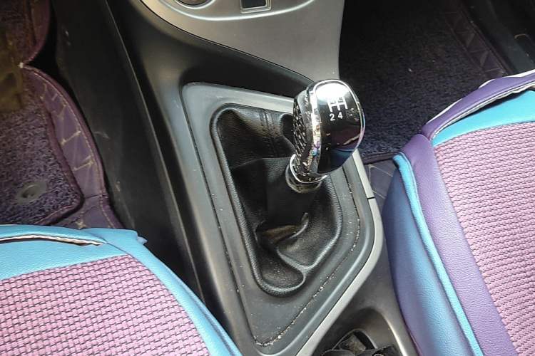 Used Haima M3 2016 1.5L Manual Comfort Model Gear Lever
