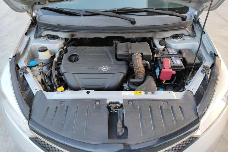 Used Haima M3 2016 1.5L Manual Smart Comfort Edition Engine Bay
