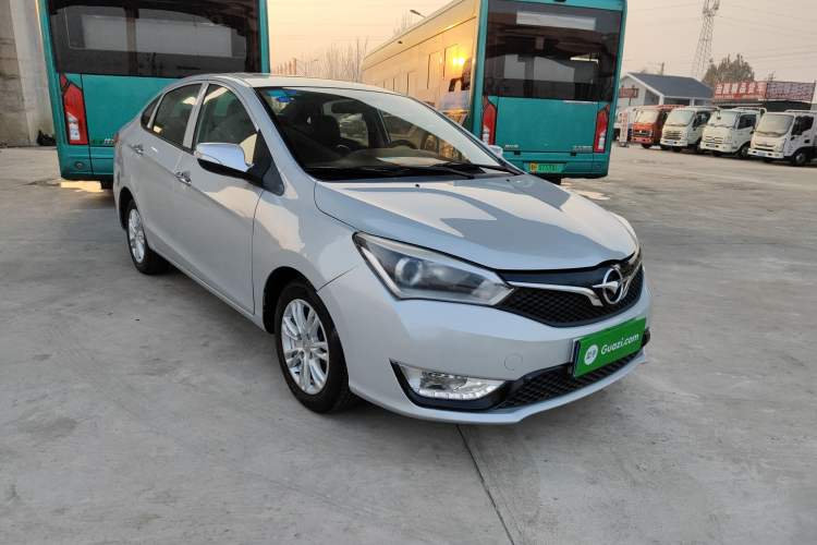 Used Haima M3 2016 1.5L Manual Smart Comfort Edition Front Right 45 Deg