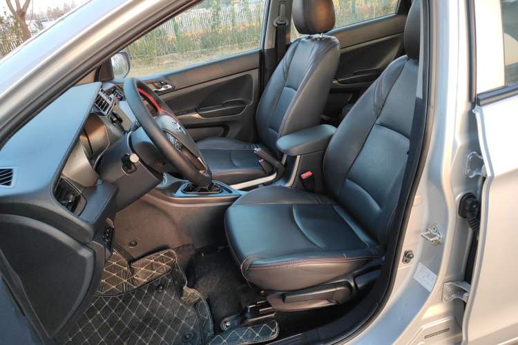 Used Haima M3 2016 1.5L Manual Smart Comfort Edition Left Front Seat