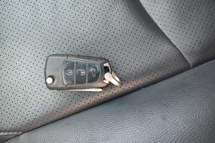Used Haima M3 2016 1.5L Manual Smart Comfort Edition Vehicle Key