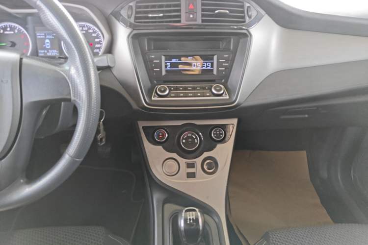 Used Haima M3 2016 1.5L Manual Comfort Model Audio And AC Panel