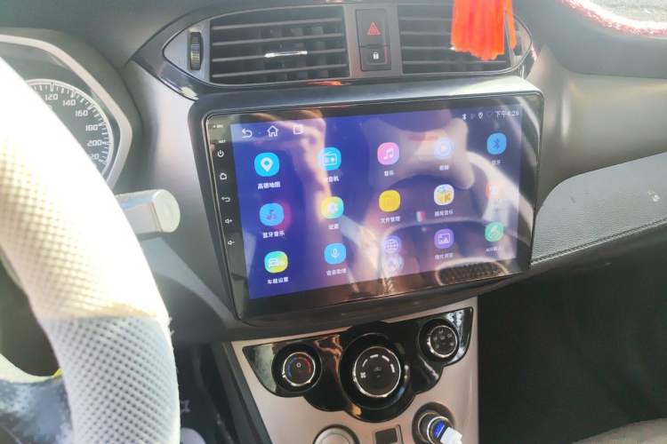 Used Haima M3 2016 1.5L Manual Fashion Edition Audio And AC Panel